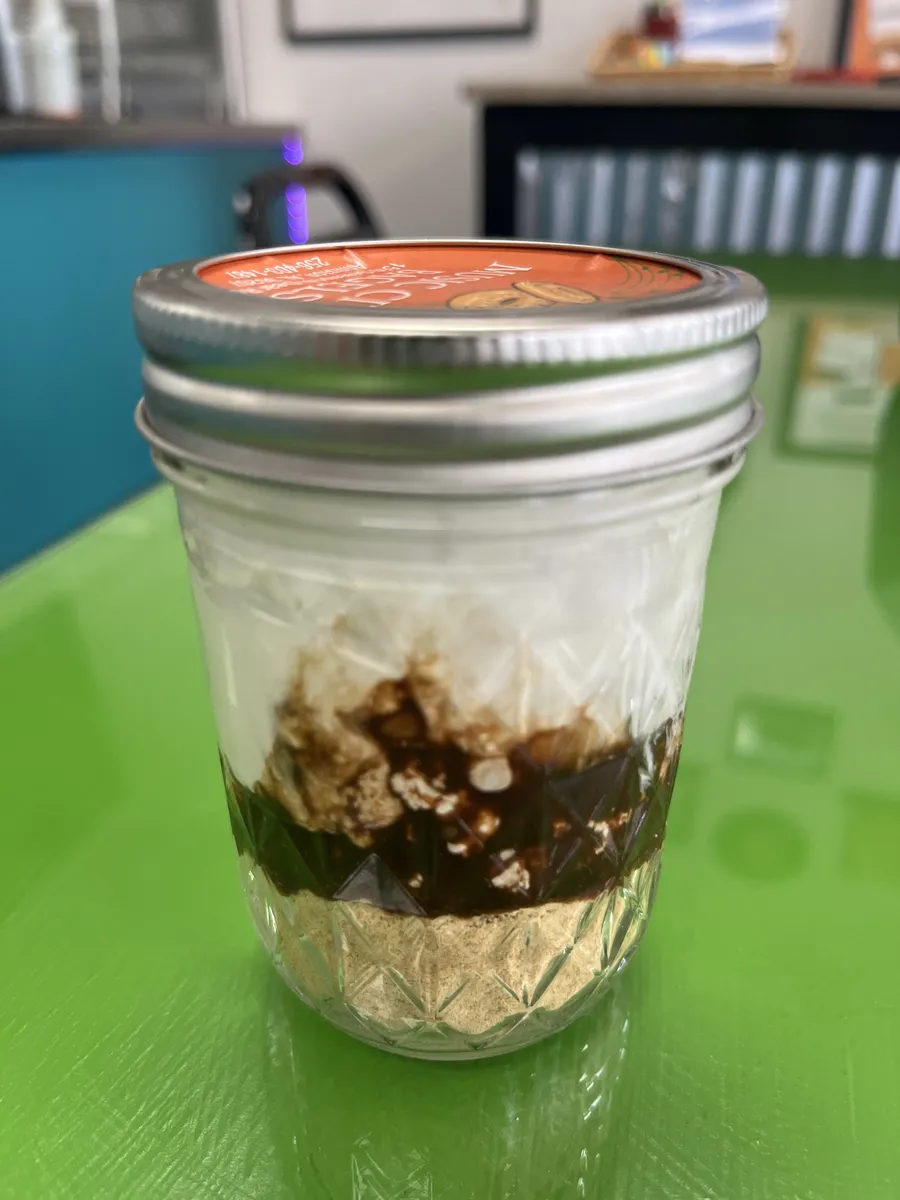 Layered cheesecake to-go